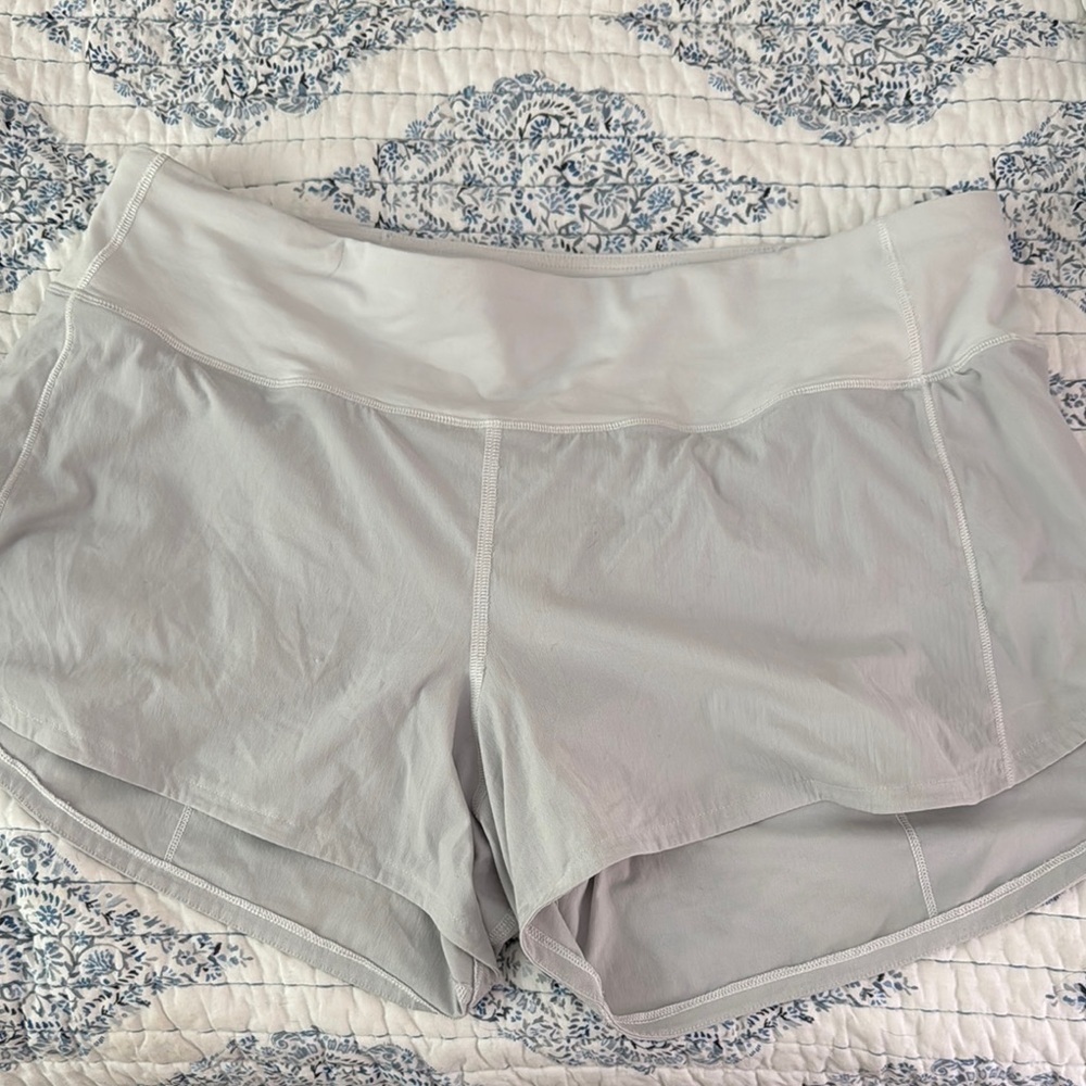 Lululemon Athletica White Athletic Shorts Lightweight Elastic Waist